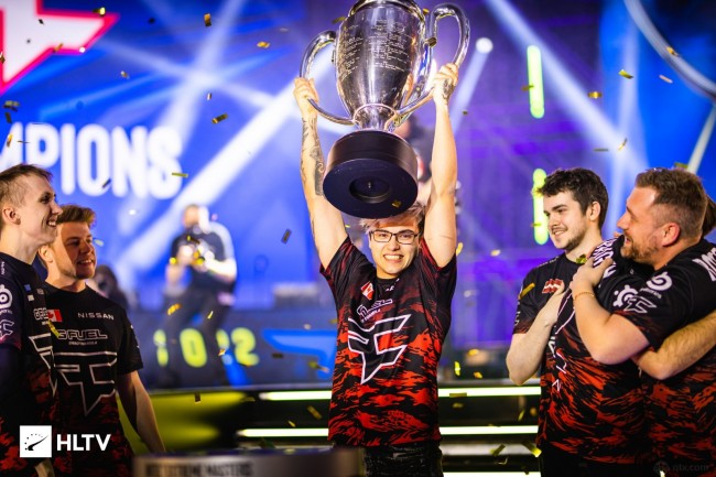 FaZe 在 IEM 科隆 2025 的 B 组下半区击败了 aurora